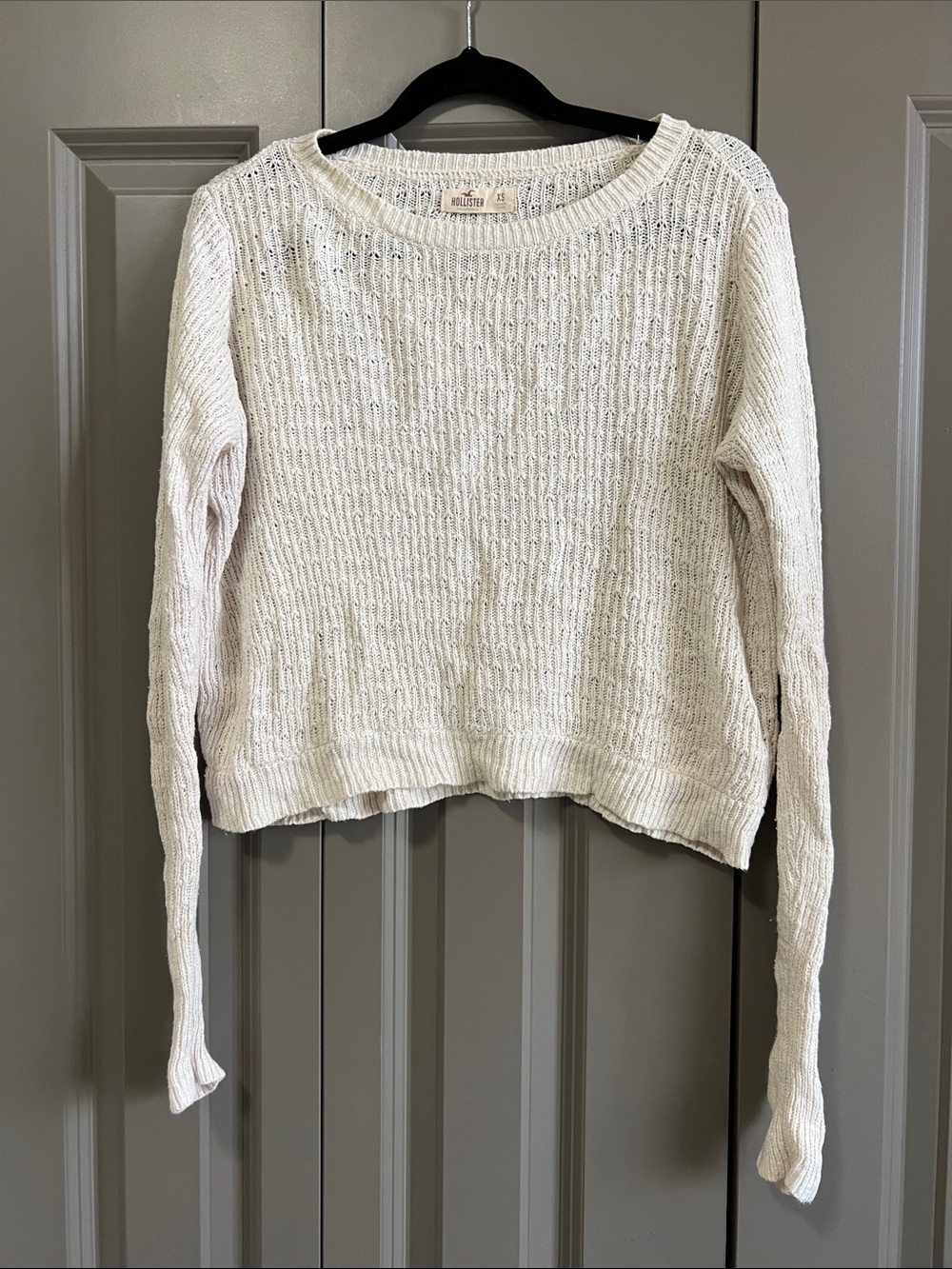 Hollister Cream Textured Knit Crewneck Sweater